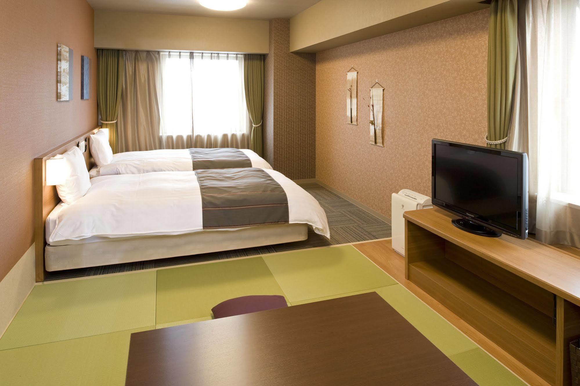 Dormy Inn Asahikawa Exterior foto